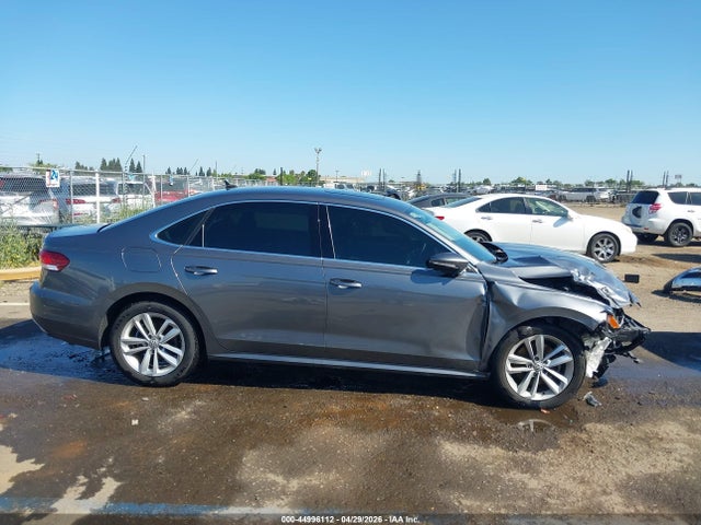 Volkswagen Passat 2.0t Se