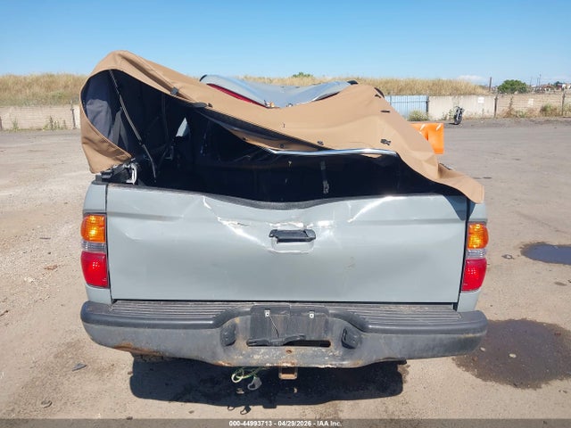 Toyota Tacoma Base V6