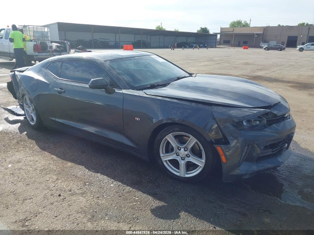 Salvage Chevrolet Camaro Image