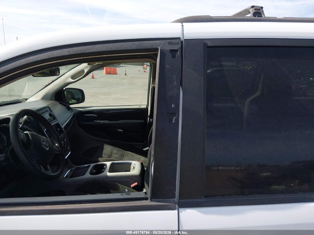 Dodge Grand Caravan Sxt