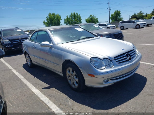 Salvage Mercedes-Benz Clk-class Image