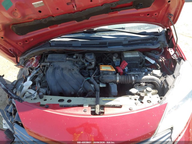 Nissan Versa