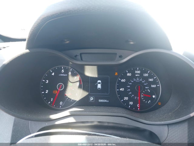 Hyundai VELOSTER Turbo
