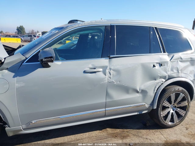 Volvo Xc90 Recharge Plug-in Hybrid T8 Ultimate Bright Theme 7-seater