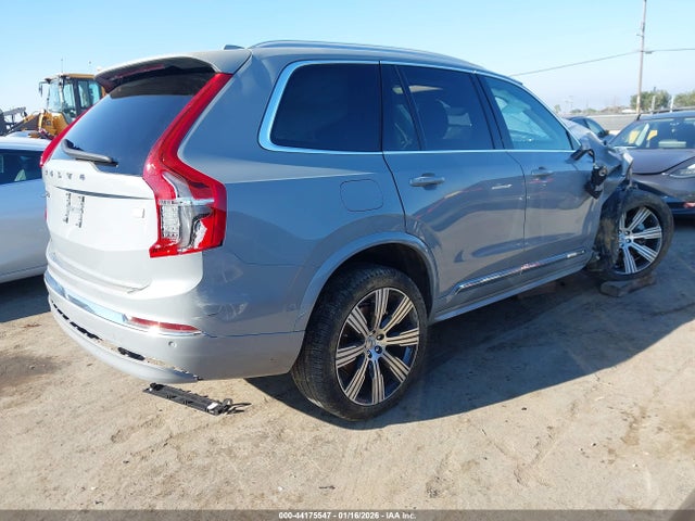 Volvo Xc90 Recharge Plug-in Hybrid T8 Ultimate Bright Theme 7-seater