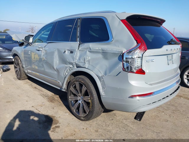 Volvo Xc90 Recharge Plug-in Hybrid T8 Ultimate Bright Theme 7-seater
