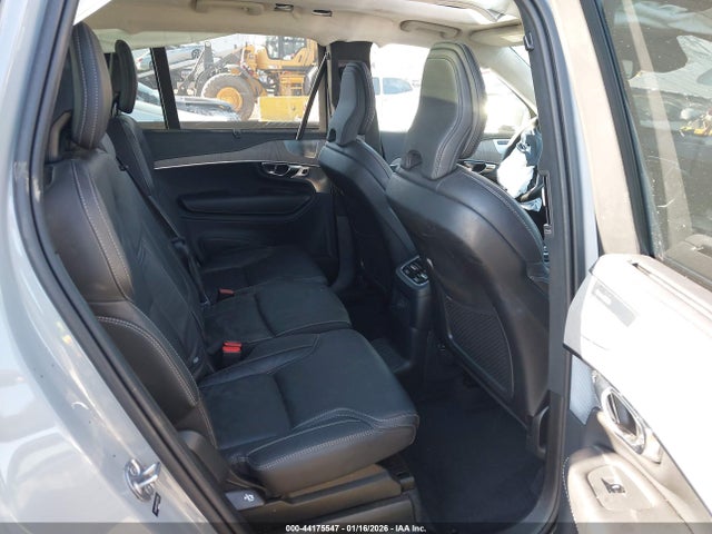 Volvo Xc90 Recharge Plug-in Hybrid T8 Ultimate Bright Theme 7-seater