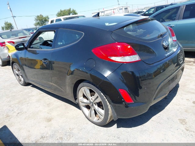 Hyundai VELOSTER