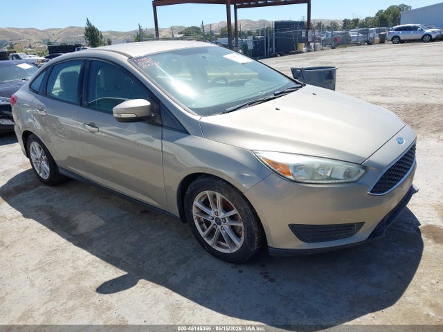 Salvage Ford Focus Image