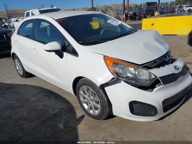 Salvage Kia Rio Image