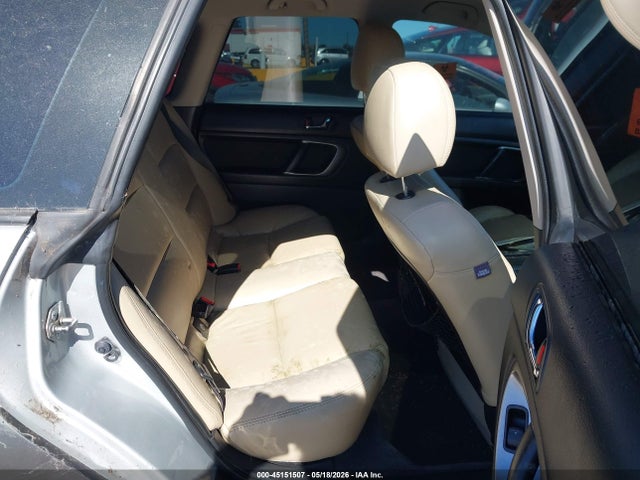 Subaru Outback 2.5i
