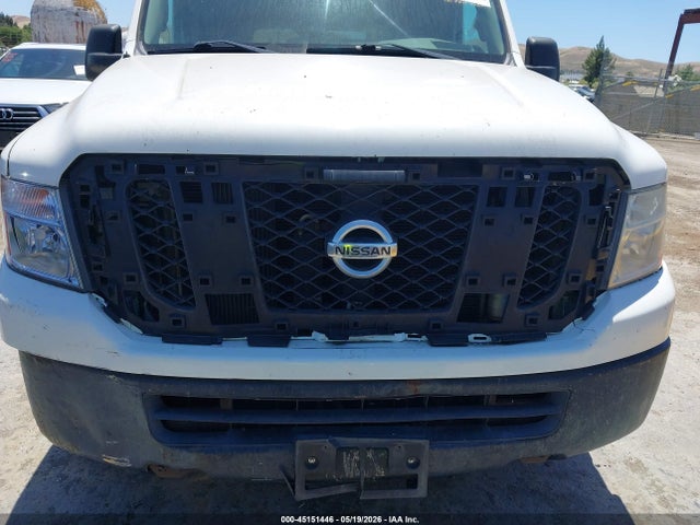 Nissan Nv S V6