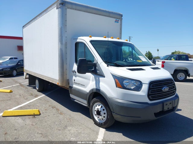 Salvage Ford Transit Image