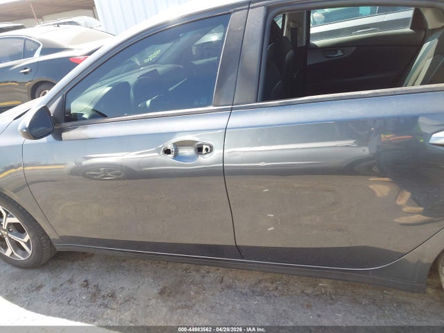 Kia Forte Lxs