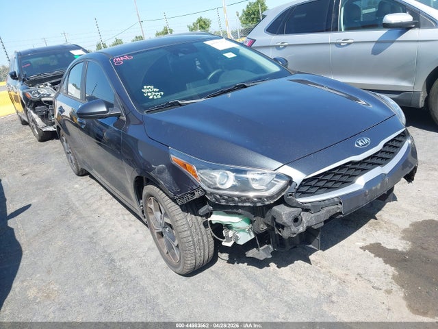 Salvage Kia Forte Image
