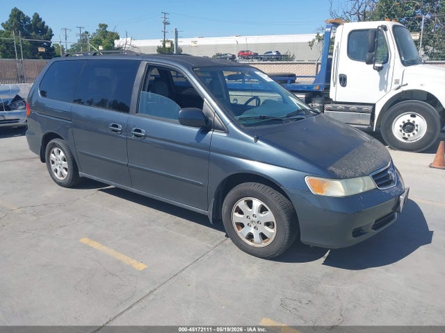 Salvage Honda Odyssey Image