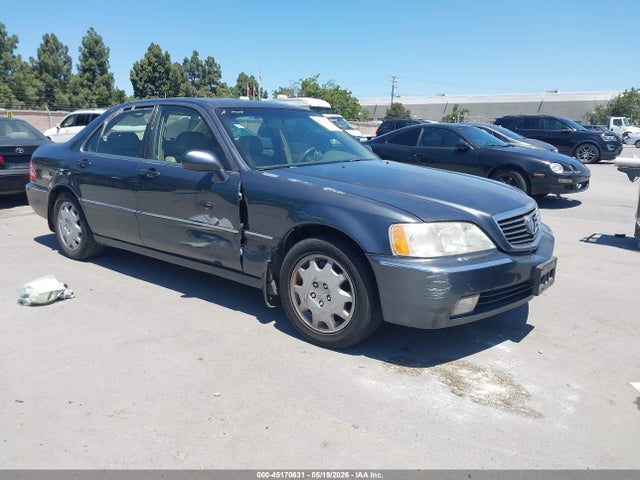 Salvage Acura RL Image