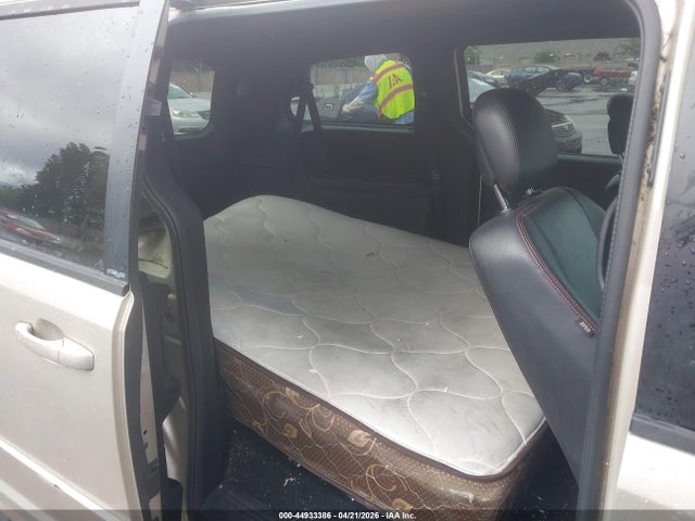 Dodge Grand Caravan