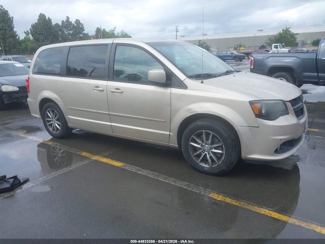 Salvage Dodge Grand Caravan Image