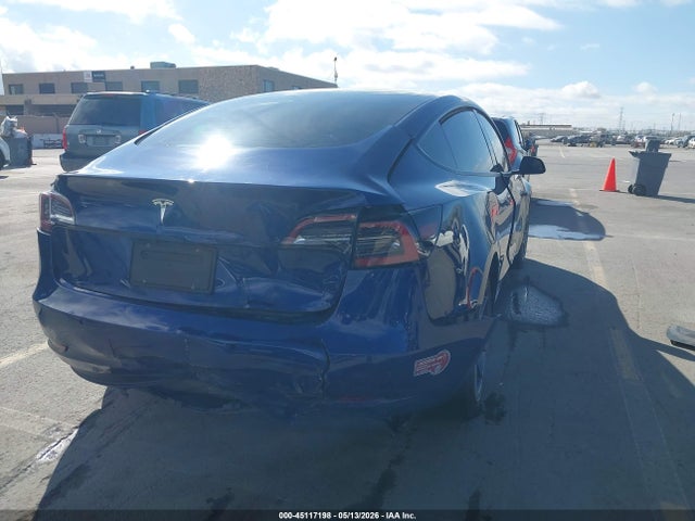 Tesla Model 3 Rear-wheel Drive