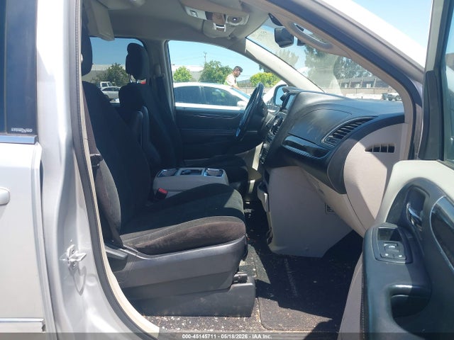 Chrysler Town & Country Touring
