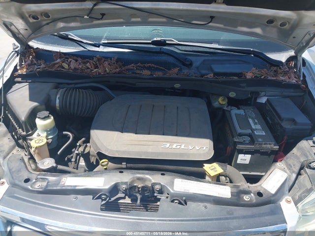 Chrysler Town & Country Touring