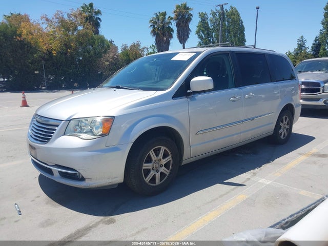 Chrysler Town & Country Touring