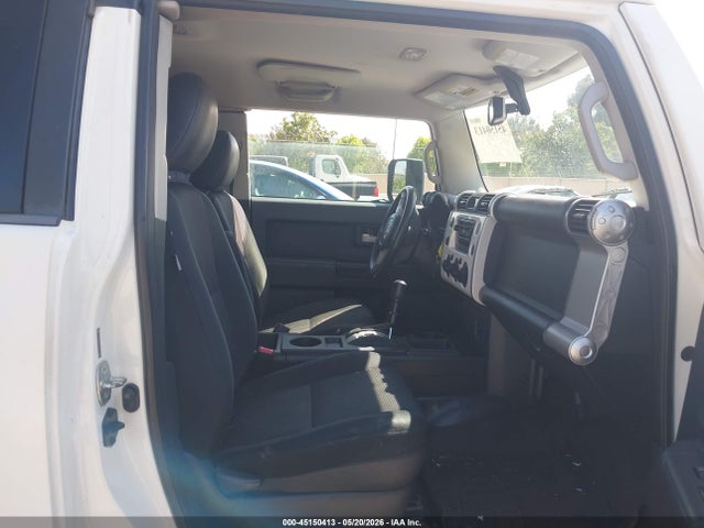 Toyota FJ Cruiser