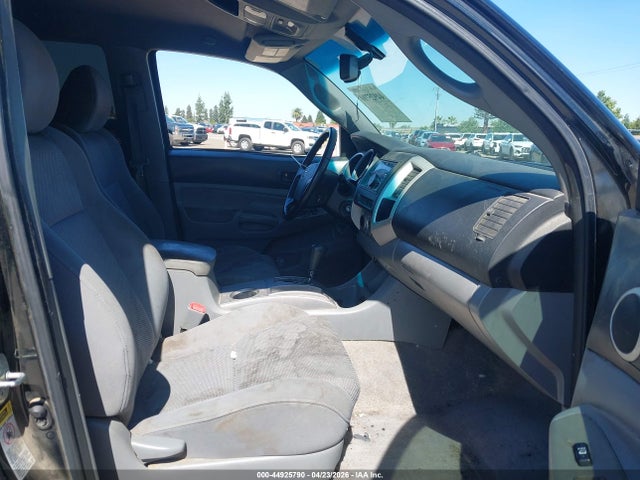 Toyota Tacoma Prerunner V6
