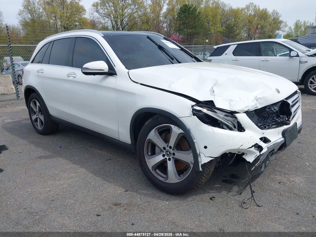 Salvage Mercedes-Benz GLC Image