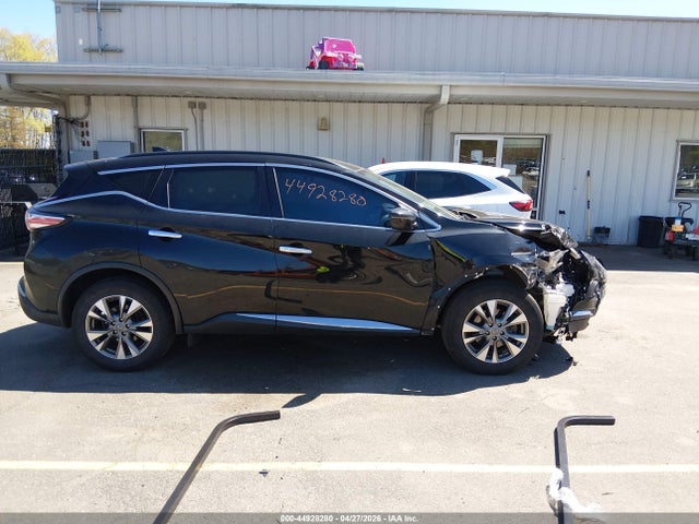 Nissan Murano Sv