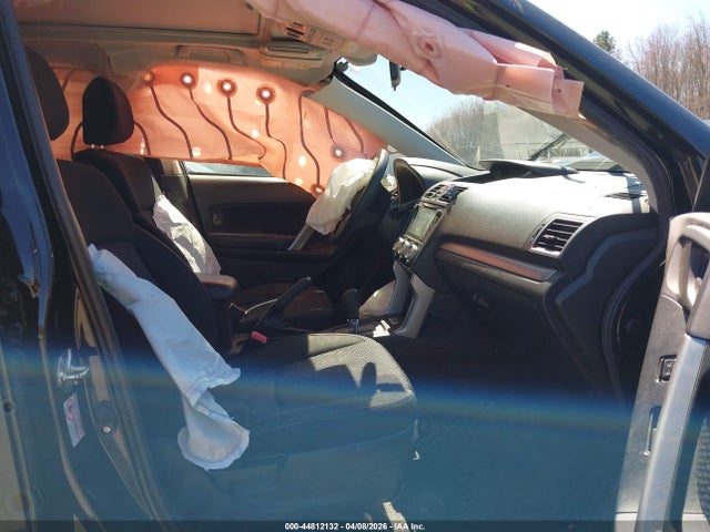 Subaru Forester 2.5i Premium