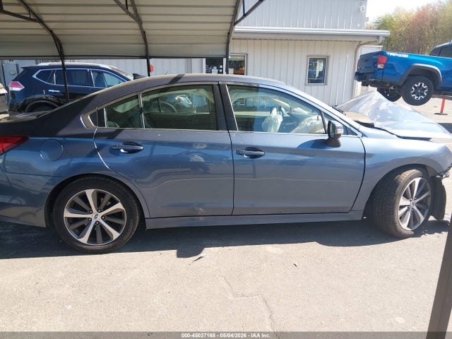 Subaru Legacy 2.5i Limited