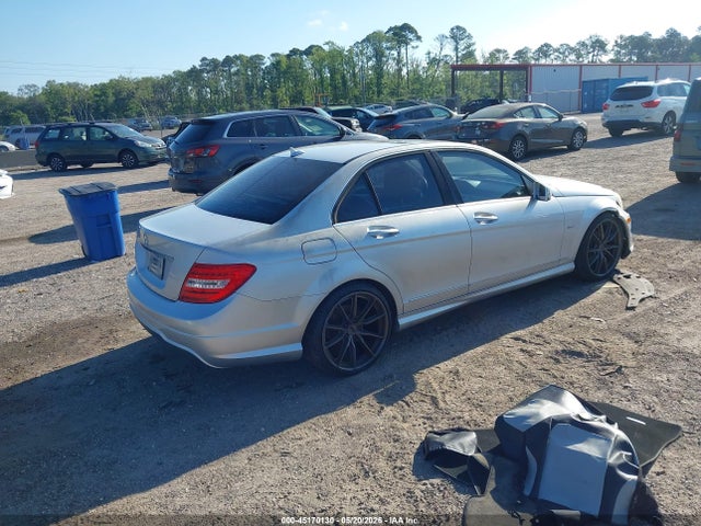 Mercedes-Benz C-Class Sport