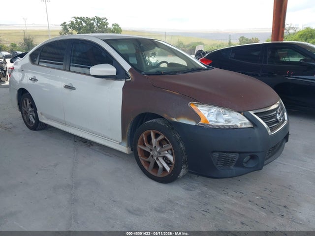 Salvage Nissan Sentra Image