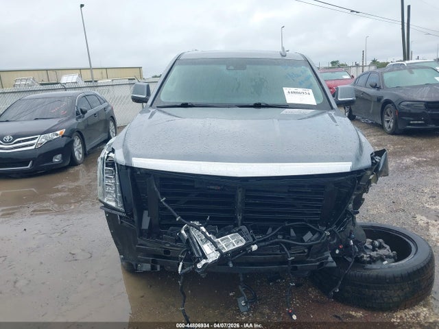 Cadillac Escalade Premium Luxury