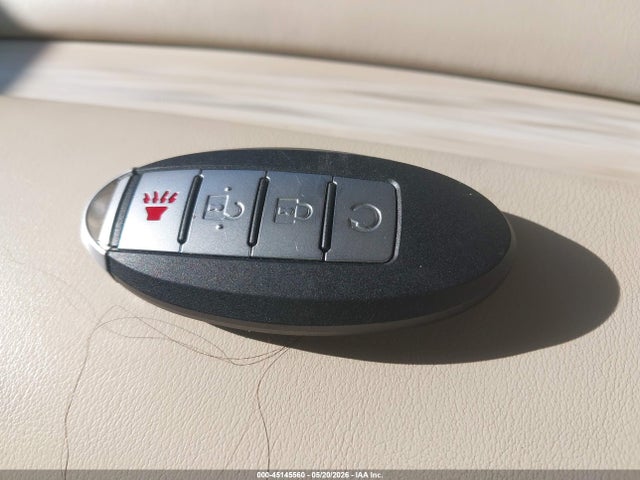 Nissan Murano Sv