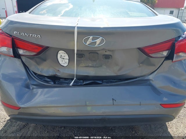 Hyundai ELANTRA Se