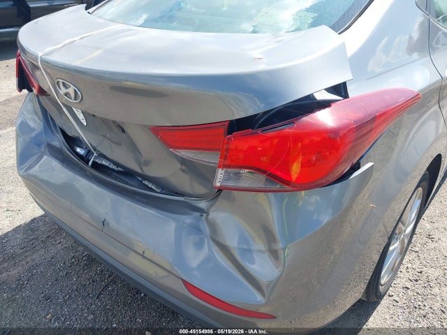 Hyundai ELANTRA Se