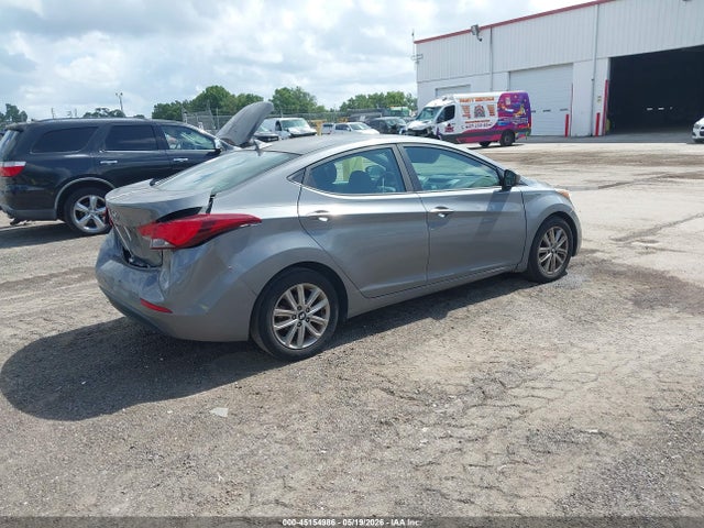 Hyundai ELANTRA Se