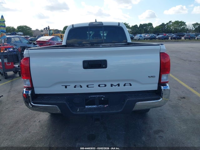 Toyota Tacoma Sr5