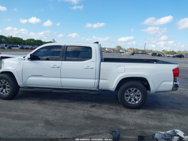 Toyota Tacoma Sr5