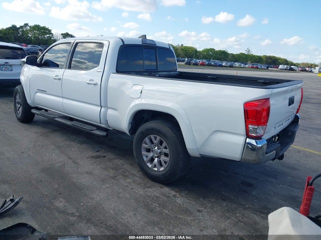 Toyota Tacoma Sr5