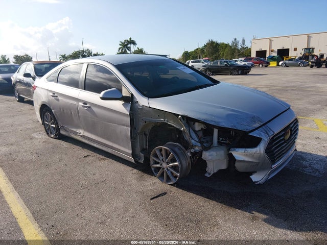 Salvage Hyundai SONATA Image