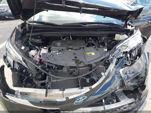 Toyota Sienna Xle