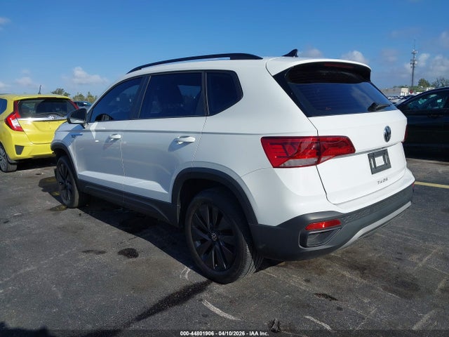 Volkswagen Taos 1.5t S