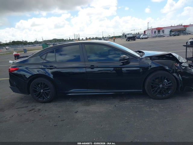 Toyota Camry Se