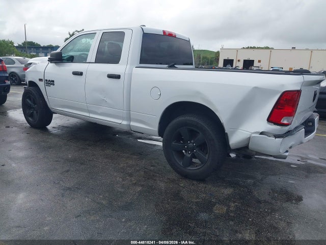 Ram 1500 Express  4x2 6'4 Box