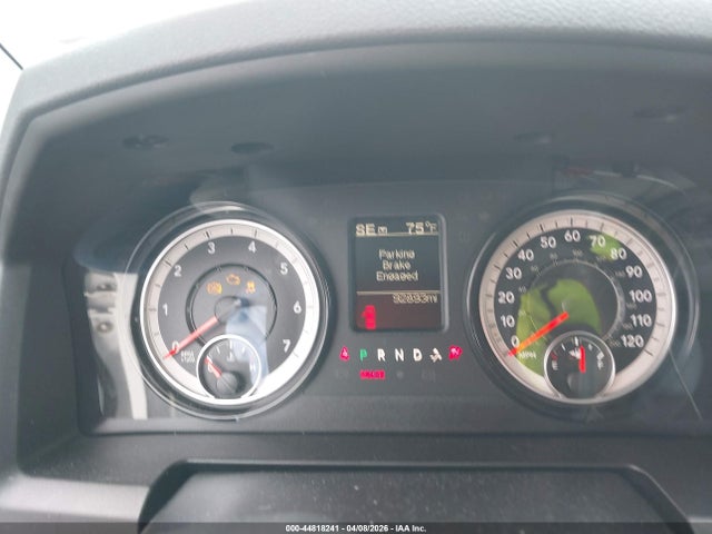 Ram 1500 Express  4x2 6'4 Box