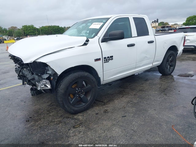 Ram 1500 Express  4x2 6'4 Box